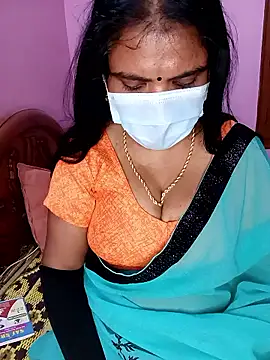 Snapshot of KannadaTamilTeluguBeauty chatting on November 24, 2025, 5:57 pm KannadaTamilTeluguBeauty online show from November 24, 2025, 5:57 pm