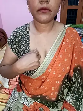 Snapshot of KannadaTamilTeluguBeauty chatting on June 22, 2026, 1:19 pm KannadaTamilTeluguBeauty online show from June 22, 2026, 1:19 pm