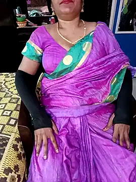 Snapshot of KannadaTamilTeluguBeauty chatting on November 25, 2025, 6:36 am KannadaTamilTeluguBeauty online show from November 25, 2025, 6:36 am