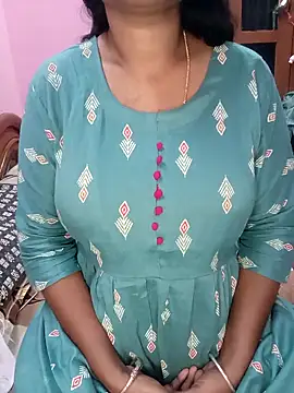 Snapshot of KannadaTamilTeluguBeauty chatting on March 6, 2026, 2:23 pm KannadaTamilTeluguBeauty online show from March 6, 2026, 2:23 pm