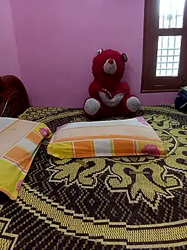 Snapshot of KannadaTamilTeluguBeauty chatting on March 12, 2026, 10:41 am KannadaTamilTeluguBeauty online show from March 12, 2026, 10:41 am