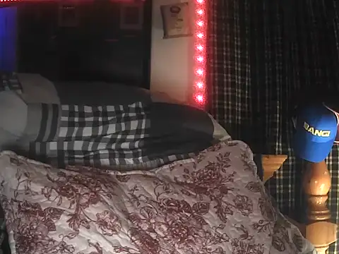 Snapshot of HarmoniousPhantasm3 chatting on March 10, 2026, 11:31 pm HarmoniousPhantasm3 online show from March 10, 2026, 11:31 pm