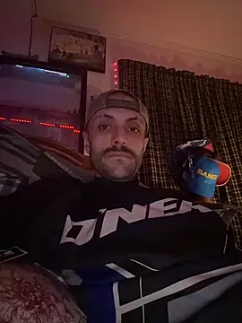 Snapshot of HarmoniousPhantasm3 chatting on March 13, 2026, 4:28 am HarmoniousPhantasm3 online show from March 13, 2026, 4:28 am