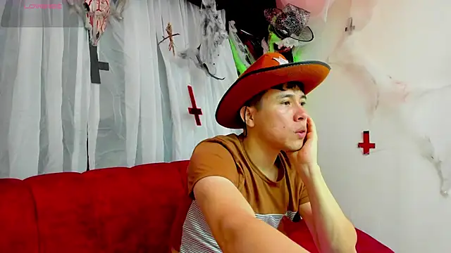 Snapshot of Nick_Wolff chatting on October 26, 2025, 1:44 pm Nick Wolff online show from October 26, 2025, 1:44 pm