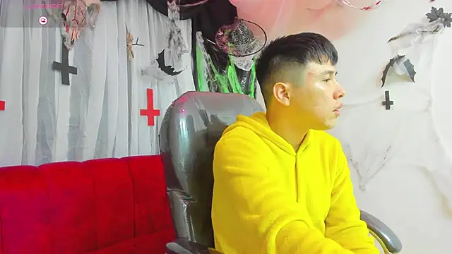 Snapshot of Nick_Wolff chatting on October 21, 2025, 5:07 am Nick Wolff online show from October 21, 2025, 5:07 am