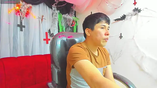 Snapshot of Nick_Wolff chatting on October 14, 2025, 4:24 am Nick Wolff online show from October 14, 2025, 4:24 am