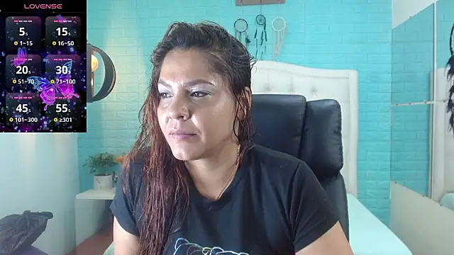 Snapshot of eva_sk chatting on November 27, 2025, 10:37 am eva sk online show from November 27, 2025, 10:37 am