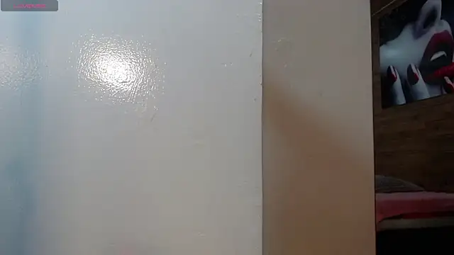 Snapshot of eva_sk chatting on September 20, 2025, 12:43 pm eva sk online show from September 20, 2025, 12:43 pm