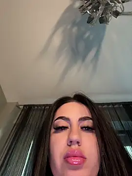 Andrestarr online show from August 3, 2026, 5:08 pm