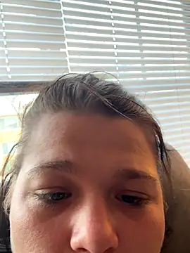 Snapshot of Cordia98 chatting on November 18, 2025, 7:39 pm Cordia98 online show from November 18, 2025, 7:39 pm