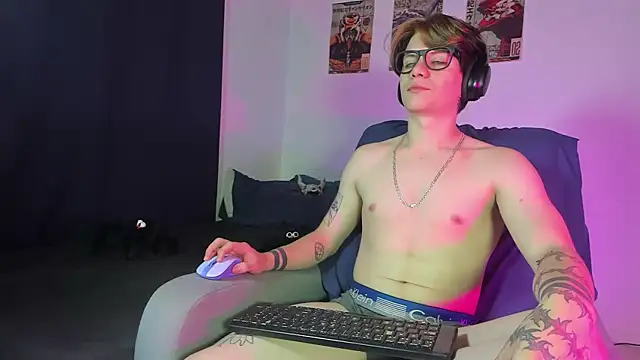 Snapshot of Jerry_Cole chatting on October 11, 2025, 2:12 am Jerry Cole online show from October 11, 2025, 2:12 am