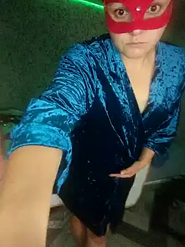 Lokomotivvv0707 online show from October 9, 2025, 11:38 pm