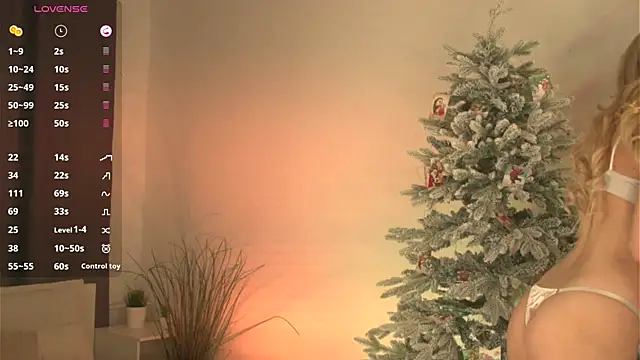 Snapshot of ellliefrost chatting on November 27, 2025, 5:19 am ellliefrost online show from November 27, 2025, 5:19 am