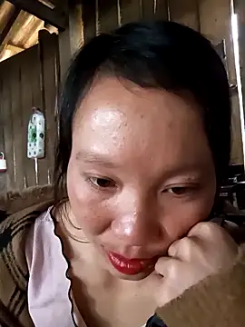 bonnie-00 online show from December 18, 2025, 1:00 am