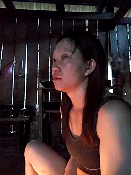 Snapshot of bonnie-00 chatting on May 12, 2026, 10:49 pm bonnie-00 online show from May 12, 2026, 10:49 pm