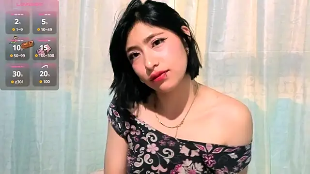 Sullyoonn online show from December 21, 2025, 12:13 am