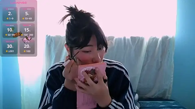 Snapshot of Sullyoonn chatting on March 9, 2026, 12:30 pm Sullyoonn online show from March 9, 2026, 12:30 pm