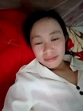 Snapshot of lyuyenkk chatting on September 19, 2025, 5:33 am lyuyenkk online show from September 19, 2025, 5:33 am