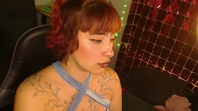 Miacatsito3 online show from April 30, 2026, 1:56 am