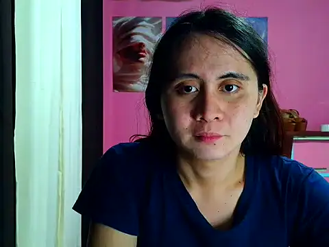 Snapshot of kate19xxx chatting on February 5, 2026, 12:23 pm kate19xxx online show from February 5, 2026, 12:23 pm