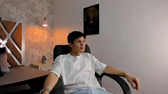 Snapshot of kraven_lust chatting on November 30, 2025, 3:07 am kraven lust online show from November 30, 2025, 3:07 am