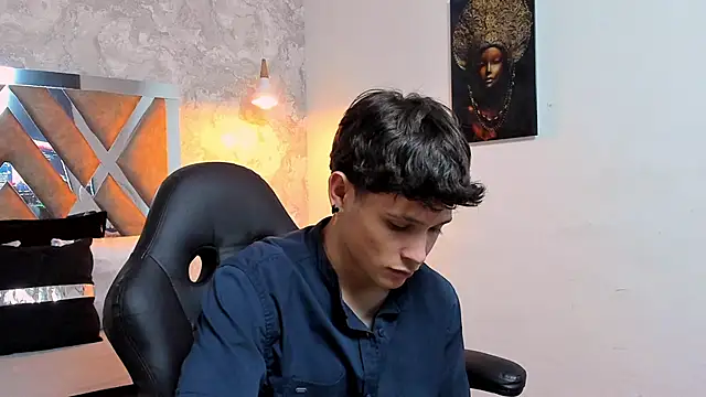 Snapshot of kraven_lust chatting on October 17, 2025, 3:10 am kraven lust online show from October 17, 2025, 3:10 am