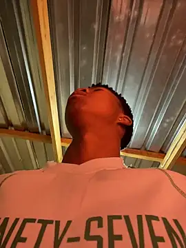 Snapshot of thatotheroneguy chatting on November 8, 2025, 6:06 am thatotheroneguy online show from November 8, 2025, 6:06 am