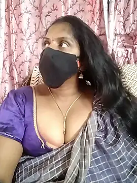 Snapshot of Sowjanya-telugu chatting on October 8, 2025, 10:06 am Sowjanya-telugu online show from October 8, 2025, 10:06 am