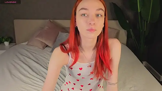 Snapshot of Melissa_Cox chatting on October 13, 2025, 7:43 am Melissa Cox online show from October 13, 2025, 7:43 am