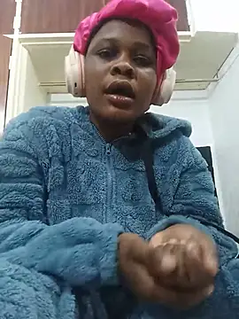 BlondieBitch online show from July 20, 2026, 4:53 am