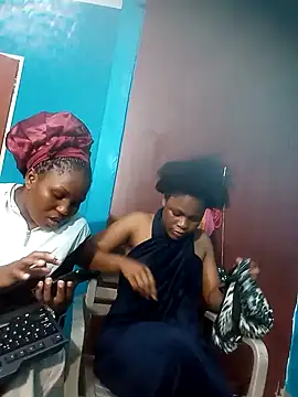 BlondieBitch online show from October 31, 2025, 3:19 pm