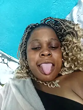 BlondieBitch online show from March 12, 2026, 3:49 pm