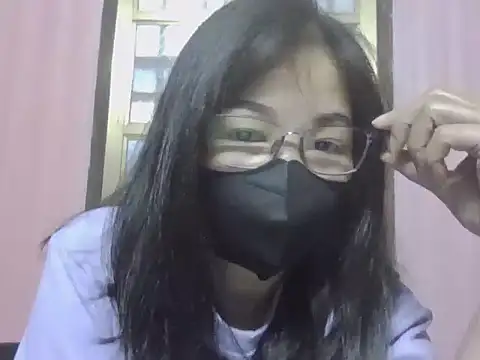 AmyChan086 online show from December 22, 2025, 2:22 am