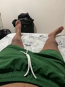 Snapshot of Morenolatino881 chatting on November 25, 2025, 12:11 am Morenolatino881 online show from November 25, 2025, 12:11 am