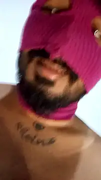 Snapshot of Ceylon_couple chatting on November 23, 2025, 8:13 am Ceylon couple online show from November 23, 2025, 8:13 am