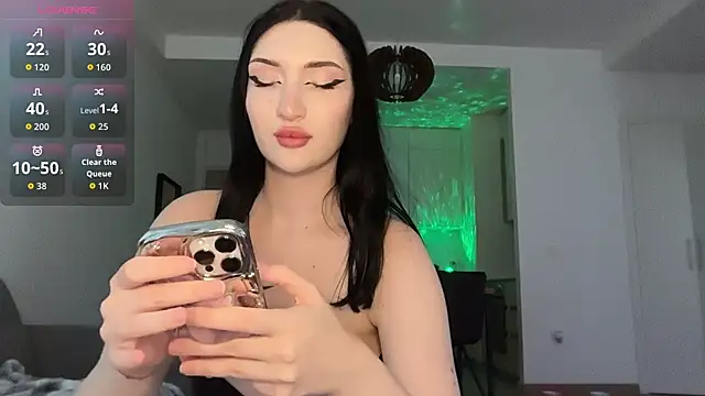 Jessasmith online show from July 25, 2026, 3:29 pm