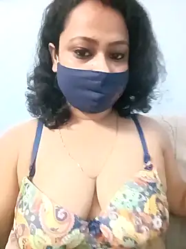 Deliciouskimi online show from April 28, 2026, 6:23 pm