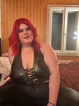 rosebratcat   online show from May 2, 2026, 9:09 pm