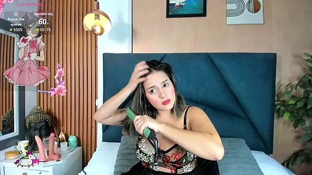 VictoriaHarriss online show from October 8, 2025, 7:36 pm