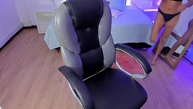 Snapshot of Sofia_collen_ chatting on October 17, 2025, 7:59 pm Sofia collen online show from October 17, 2025, 7:59 pm