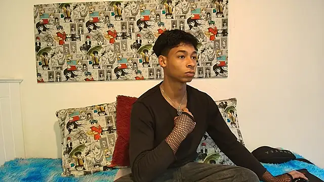 Snapshot of CoffeNaughty_nom chatting on November 4, 2025, 7:50 pm CoffeNaughty nom online show from November 4, 2025, 7:50 pm