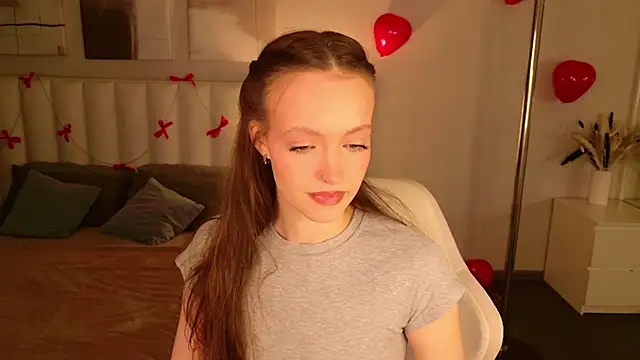 SallyPinkman online show from February 15, 2026, 9:08 am