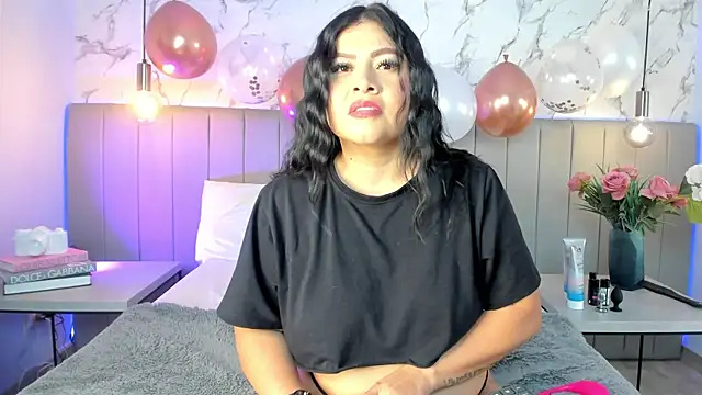 Amber Santana online show from October 21, 2025, 9:36 pm