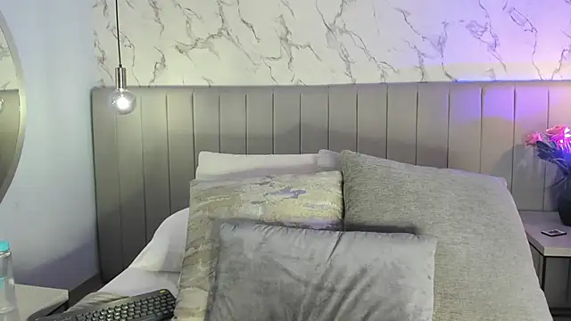 Snapshot of Amber_Santana chatting on February 12, 2026, 10:20 pm Amber Santana online show from February 12, 2026, 10:20 pm