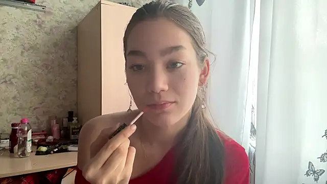 Cuteviola online show from February 23, 2026, 12:56 am