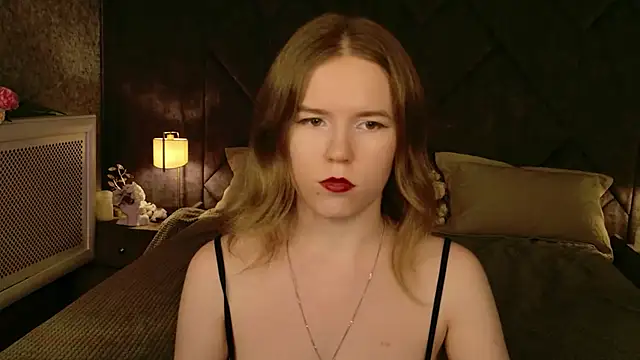 Snapshot of Alida_Brice chatting on July 9, 2026, 4:06 pm Alida Brice online show from July 9, 2026, 4:06 pm