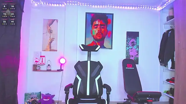 Snapshot of JordanRossie chatting on October 9, 2025, 1:06 am JordanRossie online show from October 9, 2025, 1:06 am