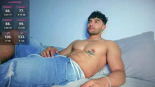 Snapshot of JordanRossie chatting on February 15, 2026, 12:55 am JordanRossie online show from February 15, 2026, 12:55 am