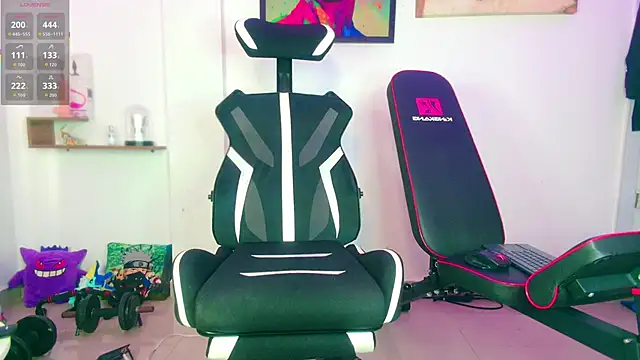 Snapshot of JordanRossie chatting on February 9, 2026, 7:45 pm JordanRossie online show from February 9, 2026, 7:45 pm