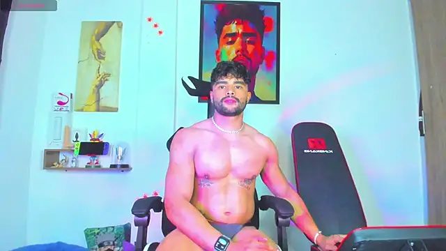 Snapshot of JordanRossie chatting on October 22, 2025, 10:52 pm JordanRossie online show from October 22, 2025, 10:52 pm